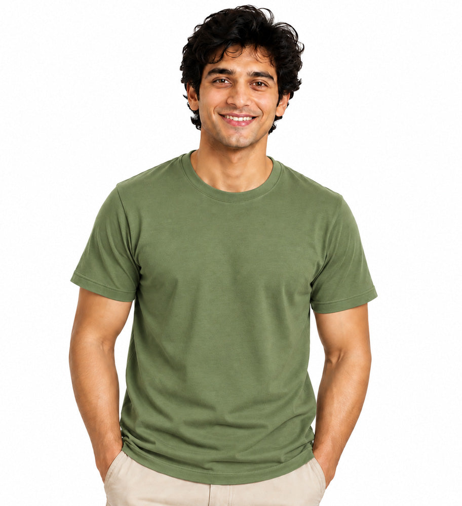 Clothizen Men's Premium 100% Cotton Solid T-Shirt | Black | Round Neck| Half Sleeves | Regular Fit | 180 GSM | Bio-Washed