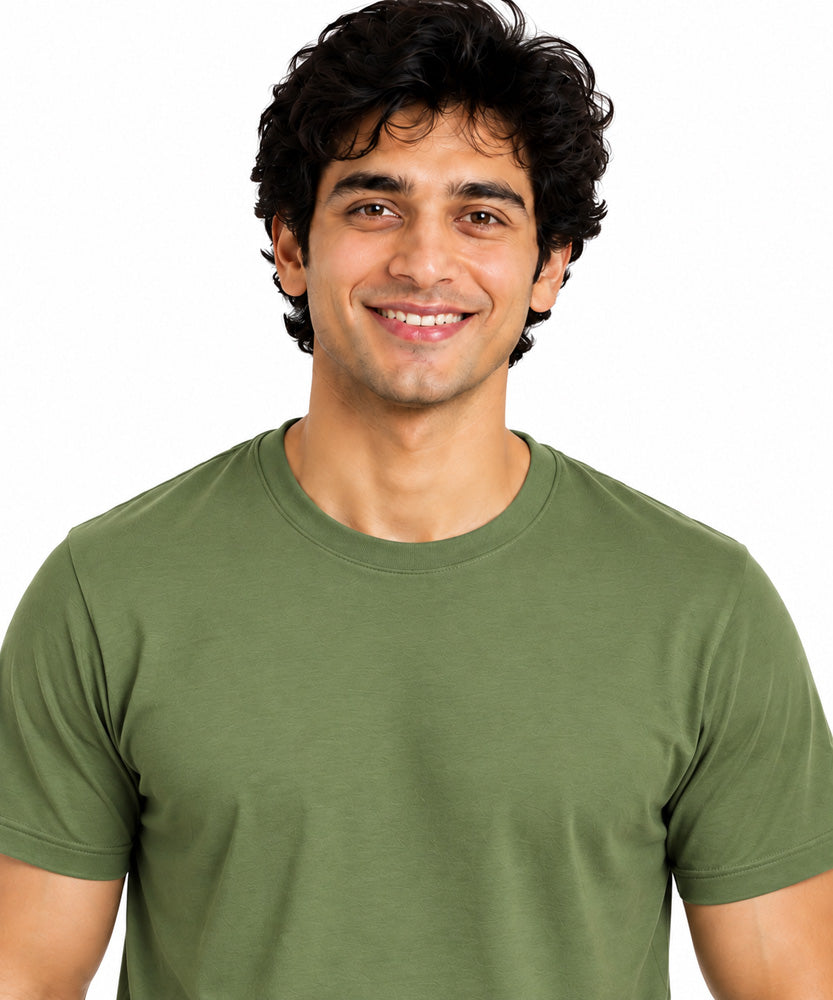 Clothizen Men's Premium 100% Cotton Solid T-Shirt | Black | Round Neck| Half Sleeves | Regular Fit | 180 GSM | Bio-Washed